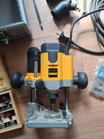 Dewalt bovenfreesmachine DW621 compleet, Doe-het-zelf en Verbouw, Gereedschap | Freesmachines, Ophalen, De Walt, Zo goed als nieuw