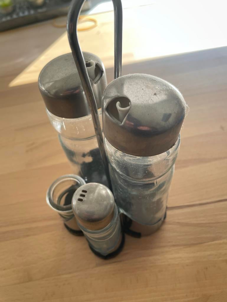 Vintage olie/azijn stel met Strooiers, Ophalen of Verzenden, Gebruikt, Rvs of Chroom, Los bestek