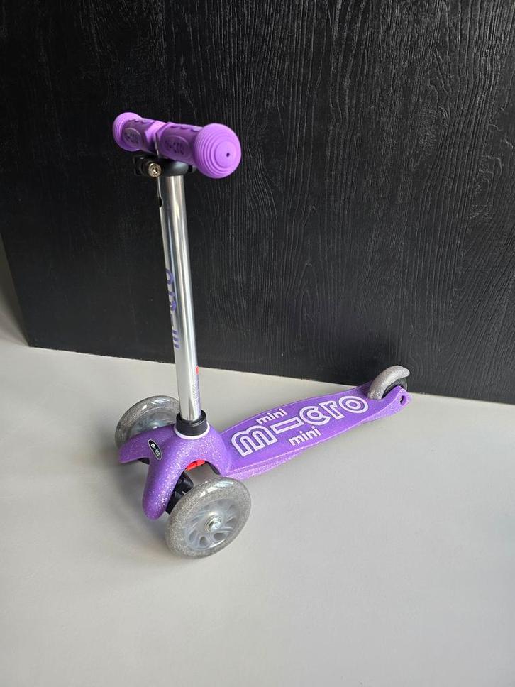 Micro Mini Deluxe Fairy LED Step paars, Kinderen en Baby's, Speelgoed | Buiten | Voertuigen en Loopfietsen, Zo goed als nieuw