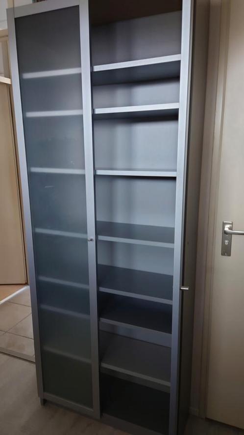 IKEA BILLY  BOEKENKAST MET GLASDEUREN, GRIJS, Huis en Inrichting, Kasten | Boekenkasten, Zo goed als nieuw, 200 cm of meer, 25 tot 50 cm