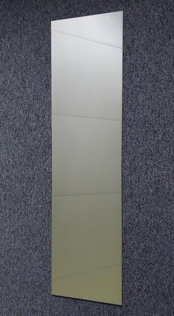 Passpiegel / Plakspiegel. Afmetingen: 28x106 cm.  beschikbaar voor biedingen