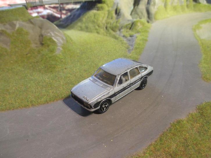 1:60 Simca 1307 1308 Majorette met.-grijs zwarte striping, Hobby en Vrije tijd, Modelauto's | Overige schalen, Gebruikt, Auto
