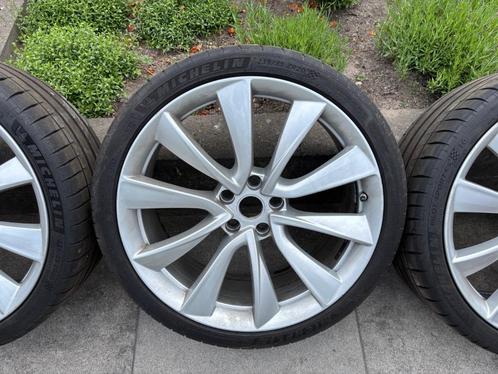 Orig 20" Tesla Model 3 Perf velgen & Pilot Sport 4s zomerbnd, Auto-onderdelen, Banden en Velgen, Banden en Velgen, Zomerbanden