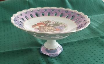 Vintage Ucagco Japan Lusterware voetstuk schaal fruitmotief beschikbaar voor biedingen