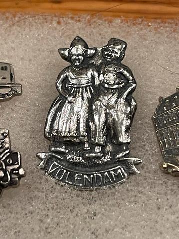 Volendam Speldje - Nederlands Souvenir beschikbaar voor biedingen