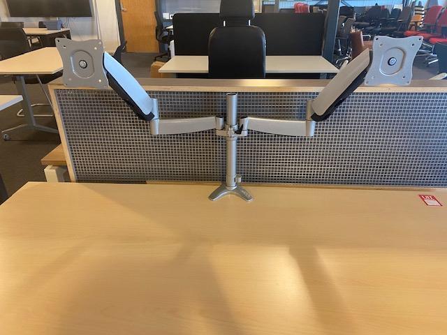 Monitorarmen / beeldschermhouders gasgeveerd Newstar alu, Computers en Software, Overige Computers en Software, Gebruikt, Ophalen of Verzenden