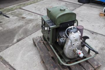 generator 1969 uit de DDR tijd beschikbaar voor biedingen