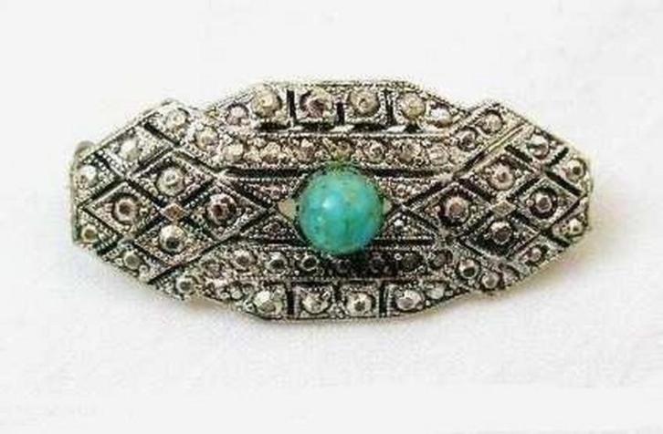 Ovale zilverkleurige broche markasietenlook, turquoise steen, Sieraden, Tassen en Uiterlijk, Broches, Zo goed als nieuw, Overige materialen