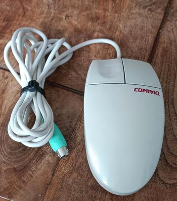 Compaq muis vintage beschikbaar voor biedingen