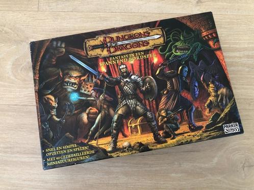 Dungeons & Dragons Bordspel (2003) - zeer goede conditie, Hobby en Vrije tijd, Gezelschapsspellen | Bordspellen, Gebruikt, Drie of vier spelers