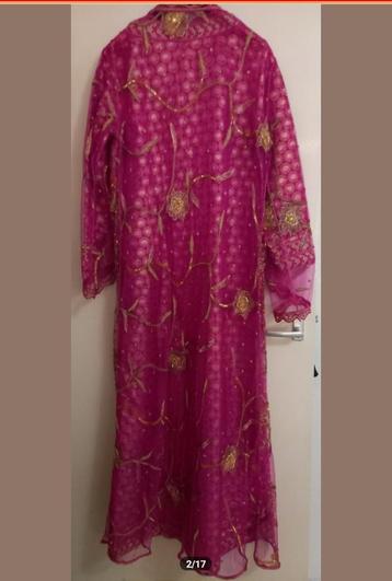 Marokkaanse Jurk Takchita 2-delig in nieuwstaat. beschikbaar voor biedingen