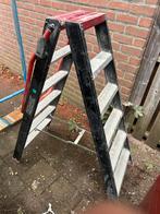 Altrex trap - Gebruikt, functioneel, Doe-het-zelf en Verbouw, Ladders en Trappen, Ophalen of Verzenden, Gebruikt, Trap, 2 tot 4 meter