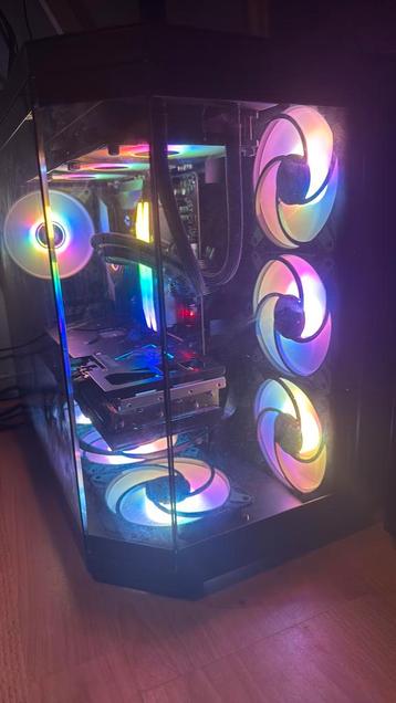 Krachtige Game PC – Ryzen 7700X / RX 7900 XT – Topstaat beschikbaar voor biedingen