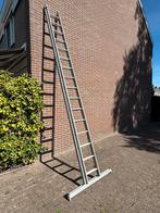 Een degelijke Alga aluminium ladder, Doe-het-zelf en Verbouw, Ladders en Trappen, Gebruikt, Ophalen of Verzenden, Ladder, Opvouwbaar of Inschuifbaar