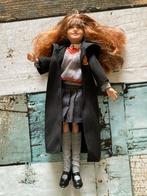 Hermelien Griffel - barbie pop - Harry Potter 26.5 cm, Ophalen of Verzenden, Zo goed als nieuw, Actiefiguurtje
