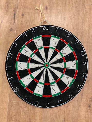 Dartbord beschikbaar voor biedingen
