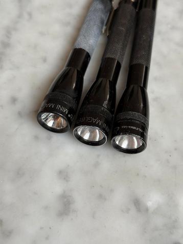 Mag- light 3x beschikbaar voor biedingen