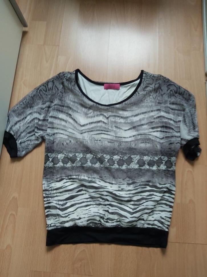 ** Shirt Studio Anneloes **, Kleding | Dames, T-shirts, Zo goed als nieuw, Maat 36 (S), Zwart, Korte mouw, Ophalen of Verzenden