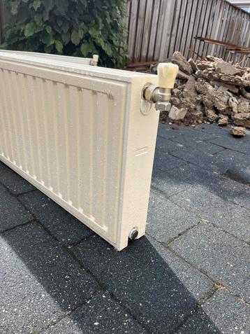 Radiatoren - 3 stuks beschikbaar voor biedingen