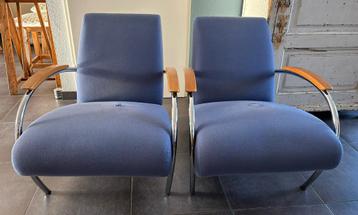 2x Gelderland 5470 Fauteuils - Opknappers beschikbaar voor biedingen