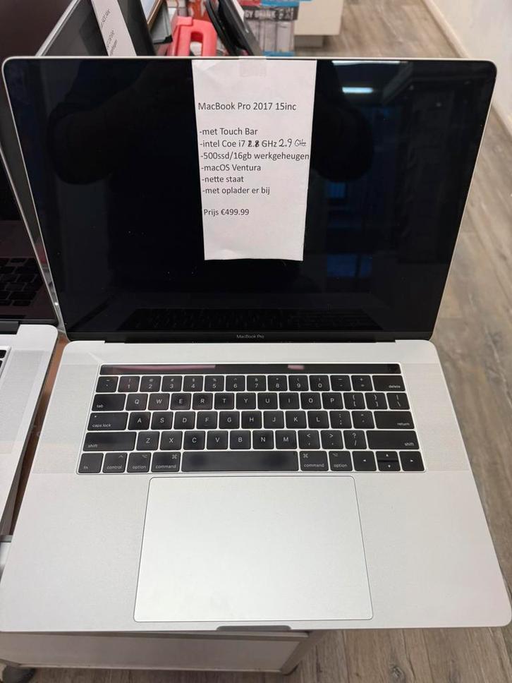 macbook pro 2017 15inc i7 500ssd/16gb zgan met touch bar, Computers en Software, Apple Macbooks, Zo goed als nieuw, MacBook Pro