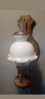 Vintage wandlamp melkglas, geen barsten, geen scheuren, Antiek en Kunst, Antiek | Lampen, Ophalen of Verzenden