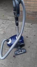 Te koop stofzuiger AEG defect, Witgoed en Apparatuur, Gebruikt, Stofzuiger, 1200 tot 1600 watt, Ophalen