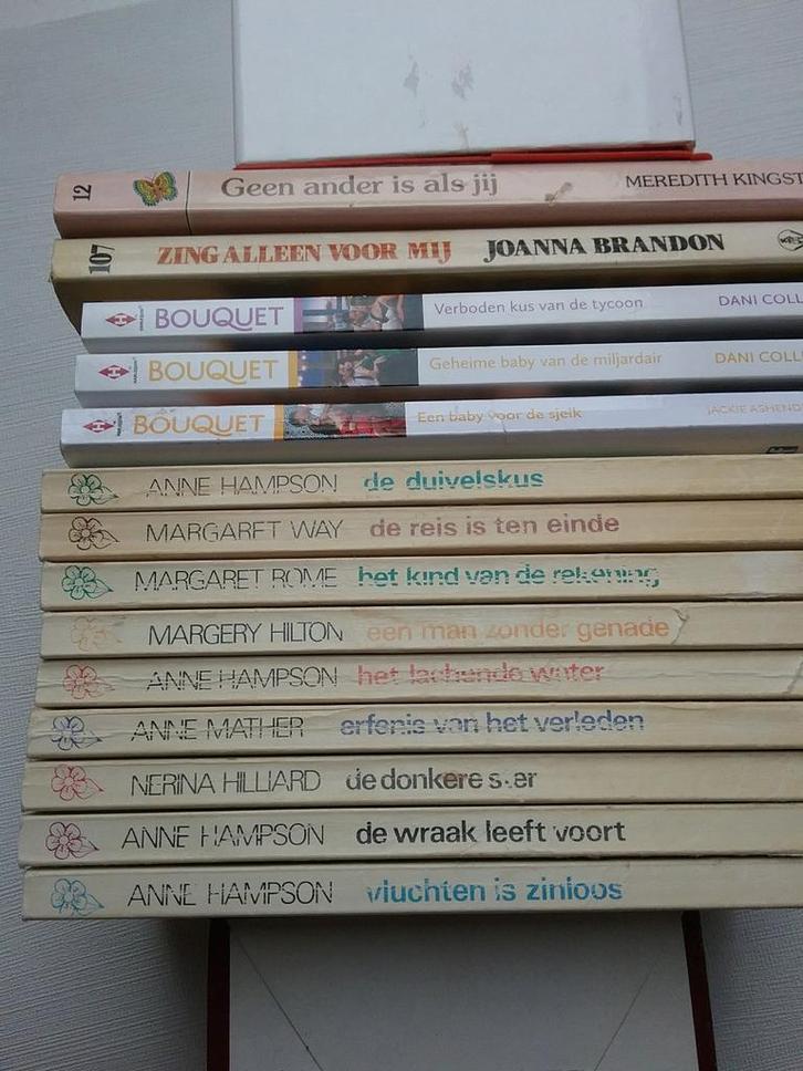 Bouquet reeks boekjes., Boeken, Romans, Gelezen, Ophalen of Verzenden