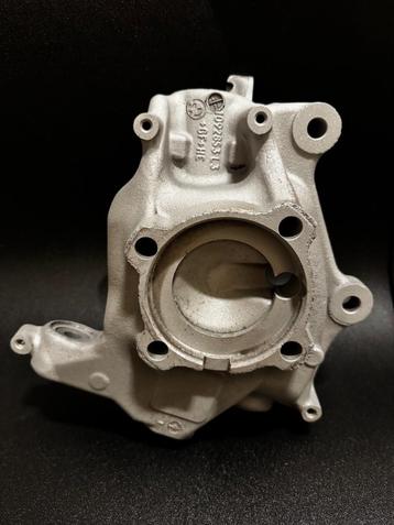 Fusee LV + RV BMW 5 serie E39 beschikbaar voor biedingen