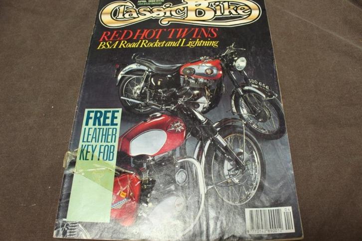 Classic Bike april 1990 oa. BSA Road Rocket BMW typ 255, Boeken, Motoren, Gelezen, Ophalen of Verzenden