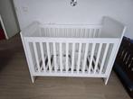 Ledikant (met dekens/moltons), Kinderen en Baby's, Babywiegjes en Ledikanten, Ophalen, Gebruikt, Ledikant