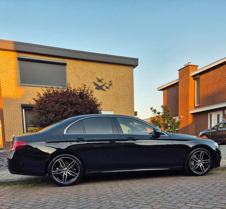 Mercedes-Benz E-Klasse 2.0 E200 AUT 2017, Auto's, Mercedes-Benz, Particulier, E-Klasse, Benzine, B, Sedan, Automaat, Geïmporteerd