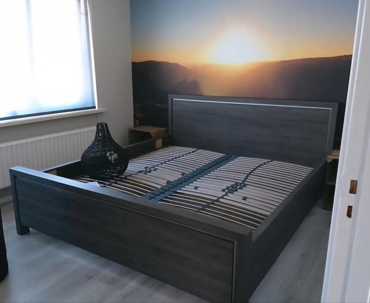 Ledikant/bedframe zonder lattenbodem Goossens 180 x 200 cm., Huis en Inrichting, Slaapkamer | Bedden, Gebruikt, Tweepersoons, 180 cm