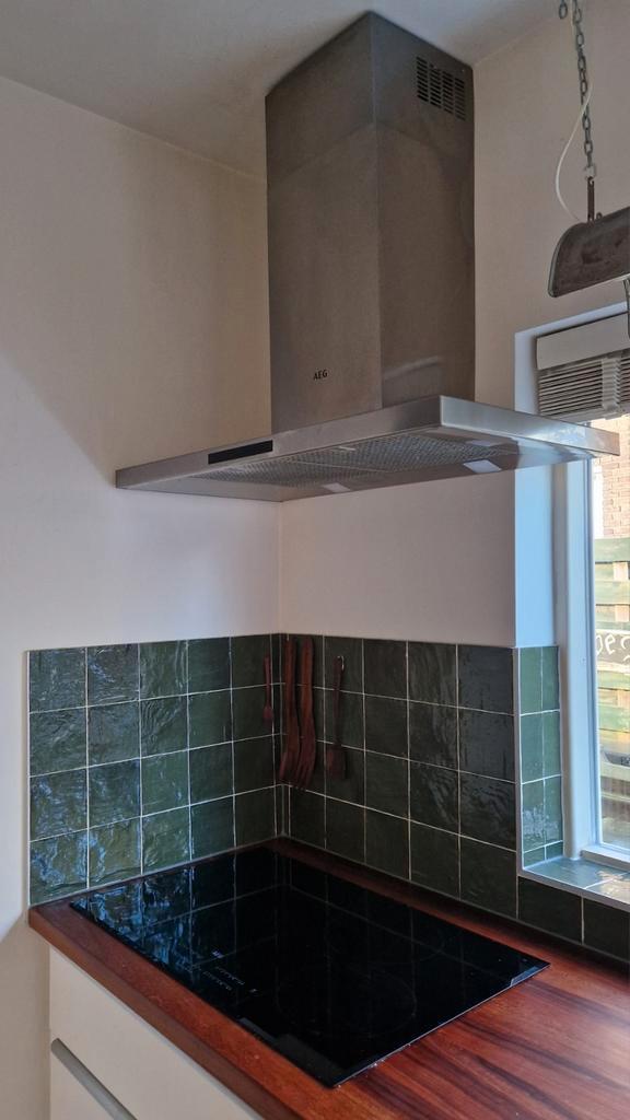 AEG kookplaat en afzuigkap, Witgoed en Apparatuur, Kookplaten, Zo goed als nieuw, Inbouw, Inductie, 4 kookzones, Energieklasse A of zuiniger