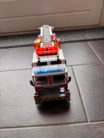 Playmobil 70935 Brandweerwagen - Zo Goed Als Nieuw! beschikbaar voor biedingen