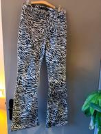 Seven sisters zebra flared jeans maat 28, Kleding | Dames, Broeken en Pantalons, Zwart, Ophalen of Verzenden, Zo goed als nieuw