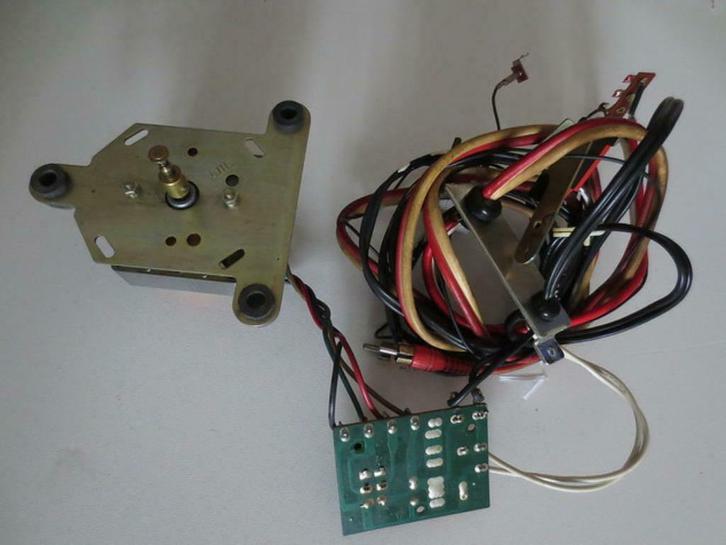 Pioneer PL-10 motor + toebehoren, Audio, Tv en Foto, Platenspelers, Platenspeler-onderdeel, Pioneer, Verzenden