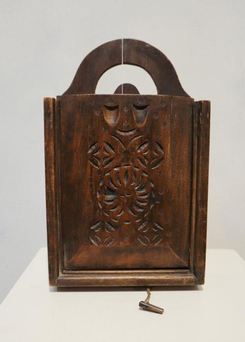 Antiek houten schooltasje, Antiek en Kunst, Antiek | Woonaccessoires, Ophalen of Verzenden