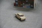 EKO 1:87, Renault 8 beige vierkante achterlichten (1963) (10, Hobby en Vrije tijd, Modelauto's | 1:87, Ophalen of Verzenden, Zo goed als nieuw