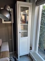 Gebruikte Hemnes vitrinekast wit, Huis en Inrichting, Kasten | Vitrinekasten, Ophalen, Minder dan 50 cm, Gebruikt, Glas