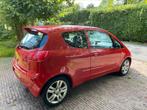 Mitsubishi Colt 1.5 Mivec CZ3 2006 Rood, Auto's, Voorwielaandrijving, 4 cilinders, Colt, Handgeschakeld