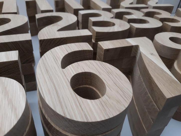 Huisnummers van hout, Huis en Inrichting, Woonaccessoires | Wanddecoraties, Nieuw, Ophalen of Verzenden
