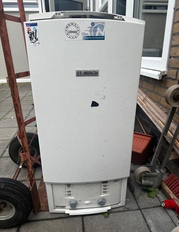 Bosch 3000 w hrc cw3 Cv ketel  beschikbaar voor biedingen