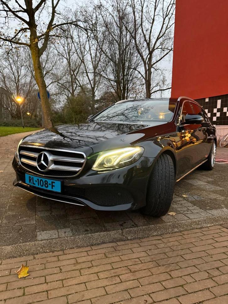 Mercedes E200D 2017 9G-tronic, Auto's, Mercedes-Benz, Particulier, E-Klasse, Diesel, Euro 6, Stationwagon, Automaat, Zwart, Ophalen