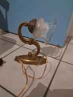 Zware koperen wandlamp met bijzondere glazen kap, Antiek en Kunst, Ophalen of Verzenden