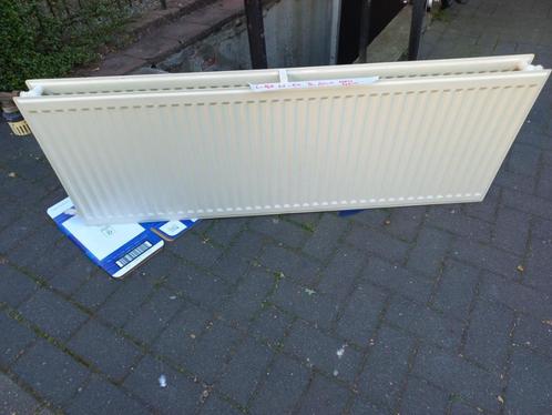 cv radiator 2 plaats h 50 cm breedte140 dikte 10 cm met conv, Doe-het-zelf en Verbouw, Verwarming en Radiatoren, Gebruikt, Radiator