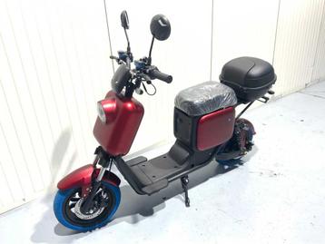 Q3 - Elektrische scooter met COC documenten voor Nederlands  beschikbaar voor biedingen