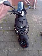 Piaggio zip sp uitgevoerd, Ophalen, Zip, Zo goed als nieuw, Benzine