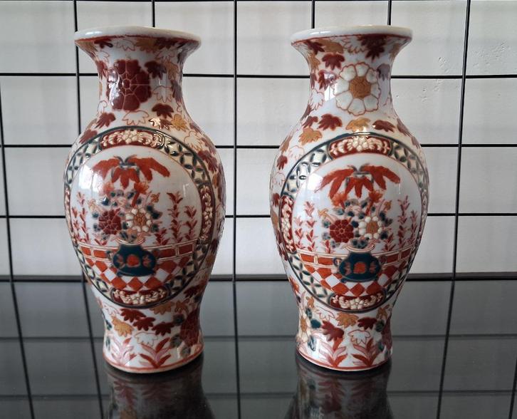 Japanse antieke IMARI vazen, Antiek en Kunst, Antiek | Vazen, Ophalen of Verzenden