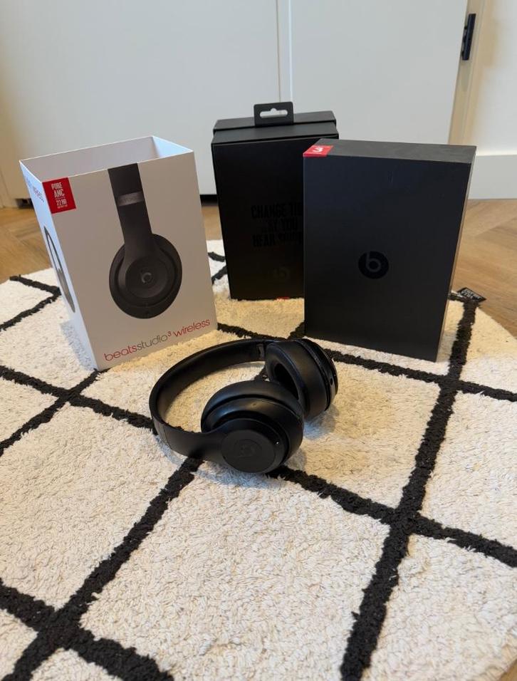 Heel goed zwart Beats Studio3 over ear koptelefoon bluetooth, Audio, Tv en Foto, Koptelefoons, Zo goed als nieuw, Over oor (circumaural)